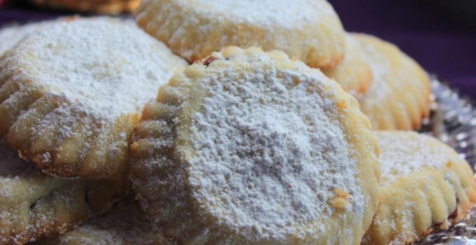 Mamoul – Hurma Kurabiye (Date Filled Cookies)